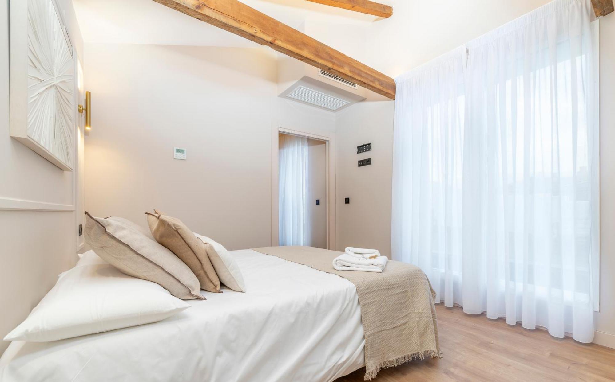 Ando Apartment